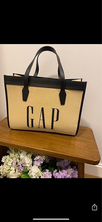gap tote bag