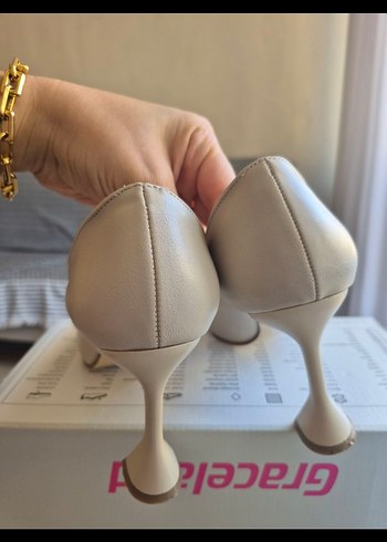 Bej Stiletto Kadın Topuklu Ayakkabı - Görsel 3