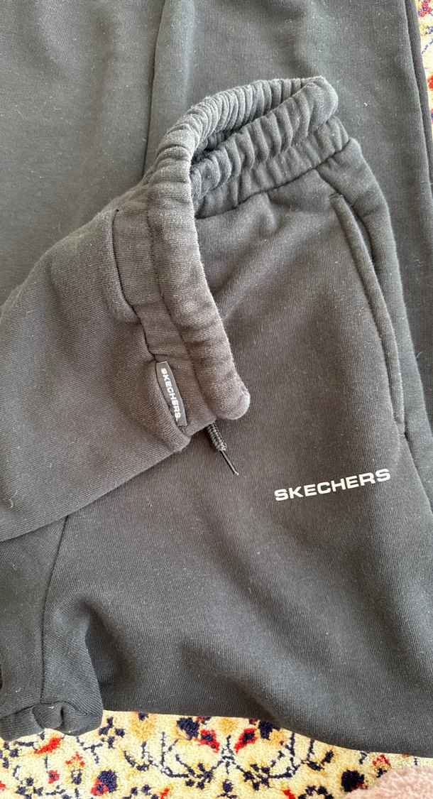 Skechers Siyah Rahat Kesim Kadın Eşofman Altı - Görsel 4