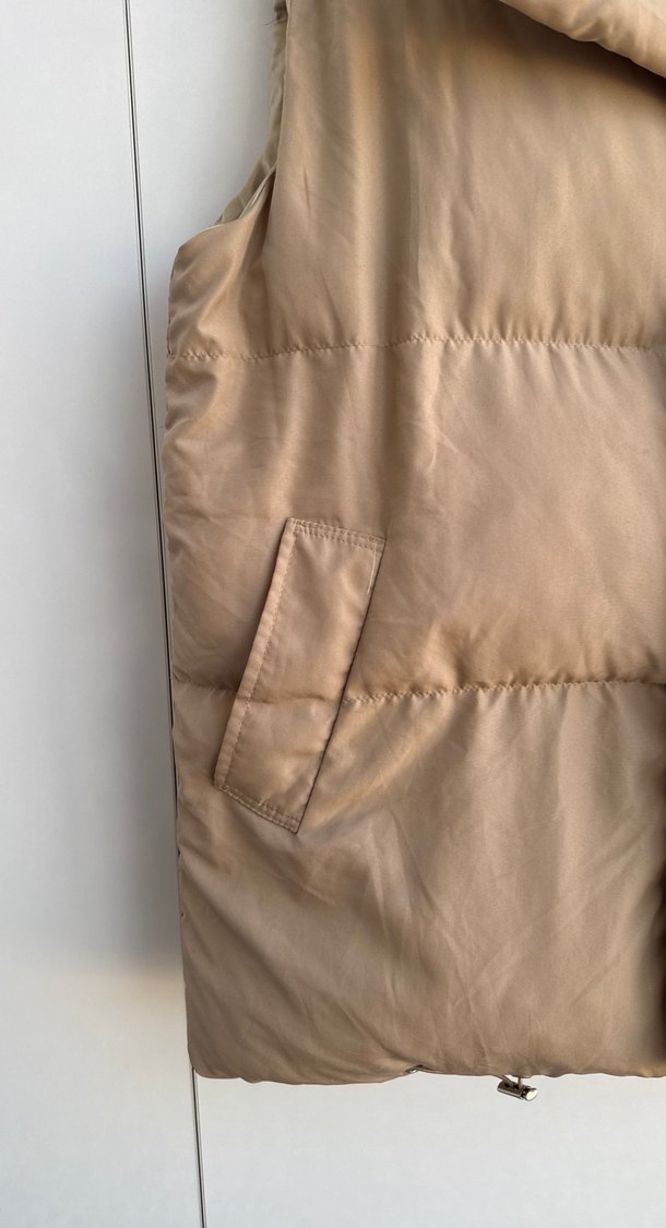 Bej Yüksek Yakalı fermuarlı Kadın Yelek - Görsel 3