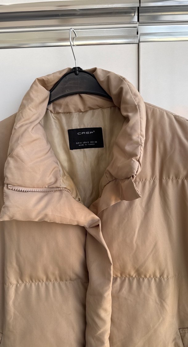 Bej Yüksek Yakalı fermuarlı Kadın Yelek - Görsel 2