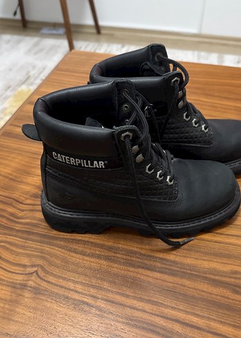 CAT Siyah Deri Kadın Goth Dolgu Topuk Bot - Görsel 3