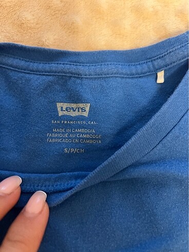 Levis Tshirt