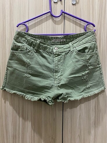 Mint yeşili kot şort