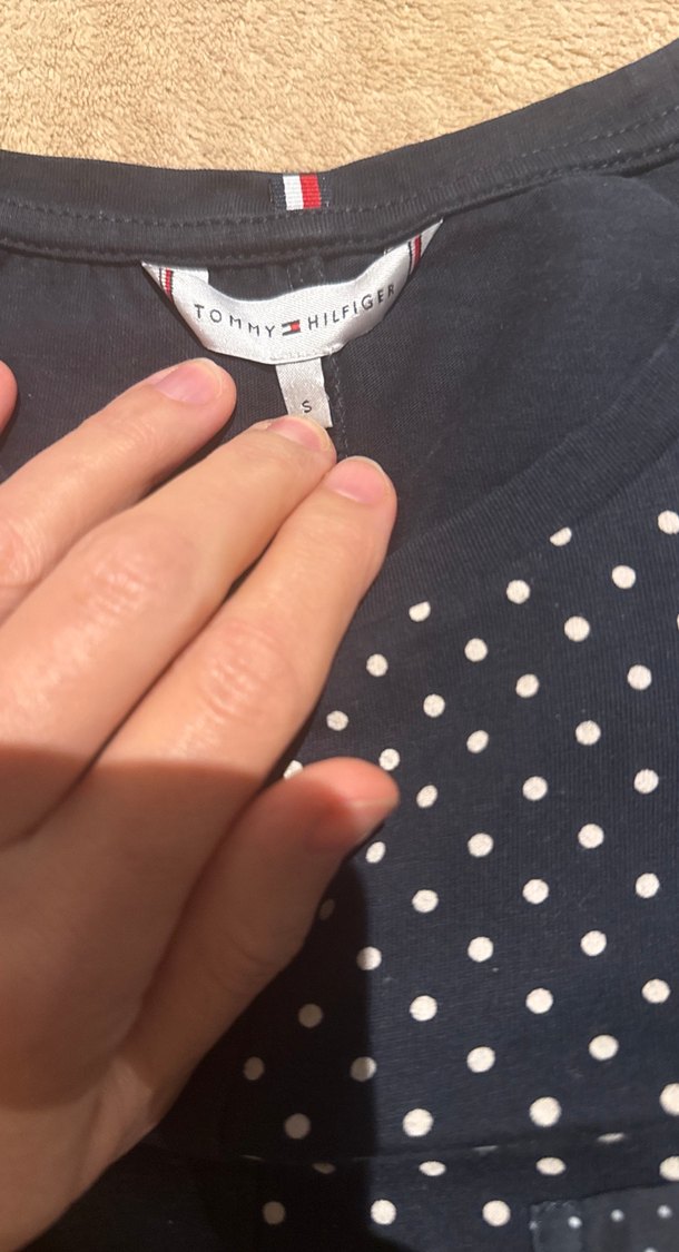 TOMMY HİLFİGER Kadın Puantiyeli Tişört - Görsel 2