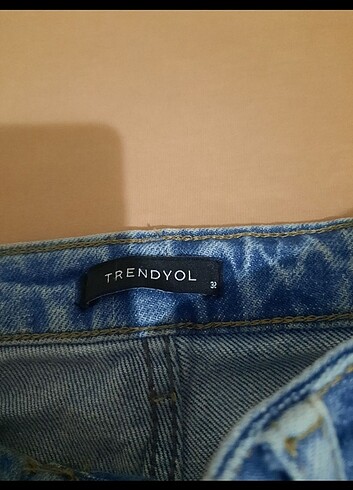 32 Beden mavi jean