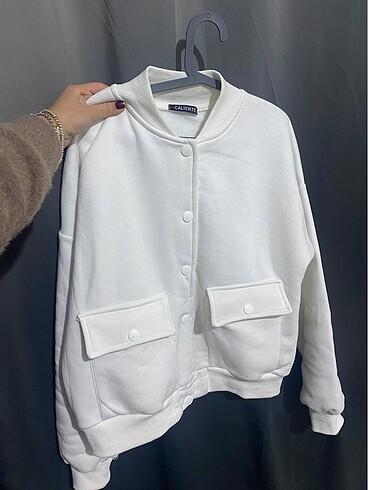 l Beden beyaz Renk Bomber ceket