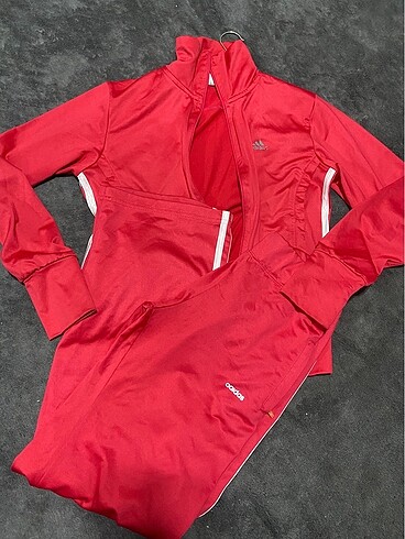 Adidas takım