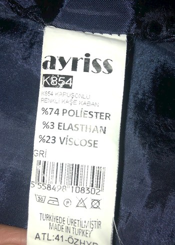 Kapüşonlu gri diz boyu  kaban - Görsel 4