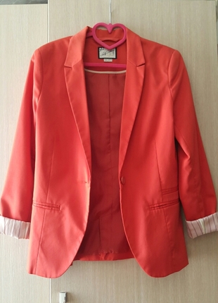 nar cicegi renginde blazer