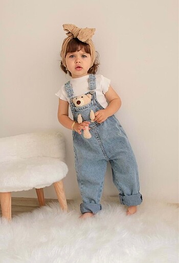 Zara 2-8 yaş arası her bedeni mevcut