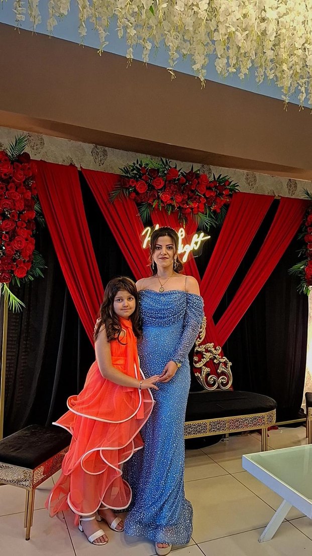 Uzun Kollu Straplez Mavi İşlemeli Abiye - Görsel 3