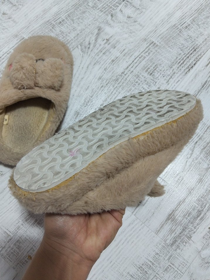 Kız Çocuk Bej Kürk Detaylı Sıcak Terlik - Görsel 4