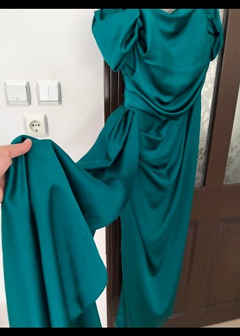 Drapeli Uzun Yeşil Kadın Abiye Elbise - Görsel 5