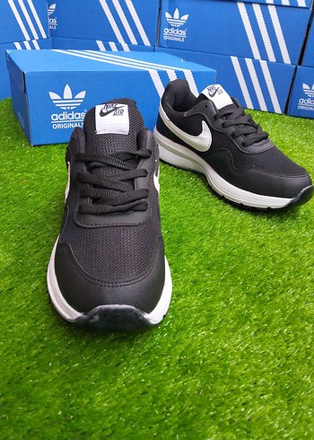 Siyah Nike Air Erkek Spor Ayakkabı