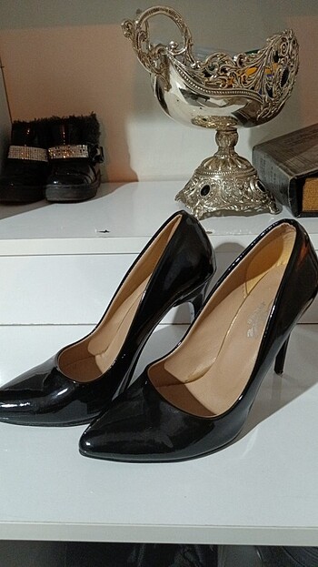 Diğer Stiletto 