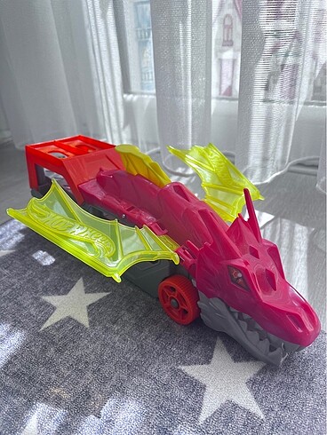Hot Wheels Fırlatıcı Ejderha