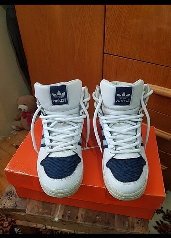 Adidas ayakkabı bilekli
