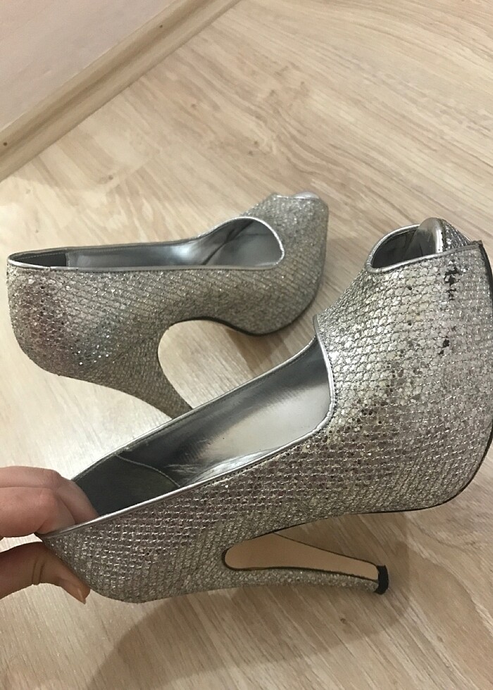 Parlak gri abiye ayakkabı - Görsel 5