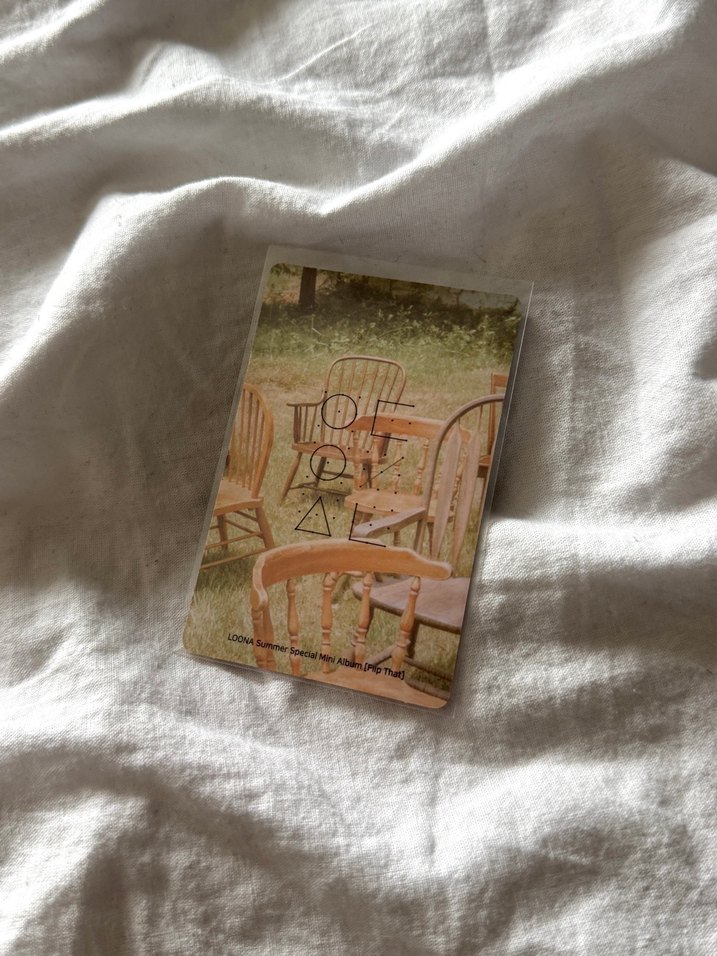 loossemble yeojin albüm pc - Görsel 2