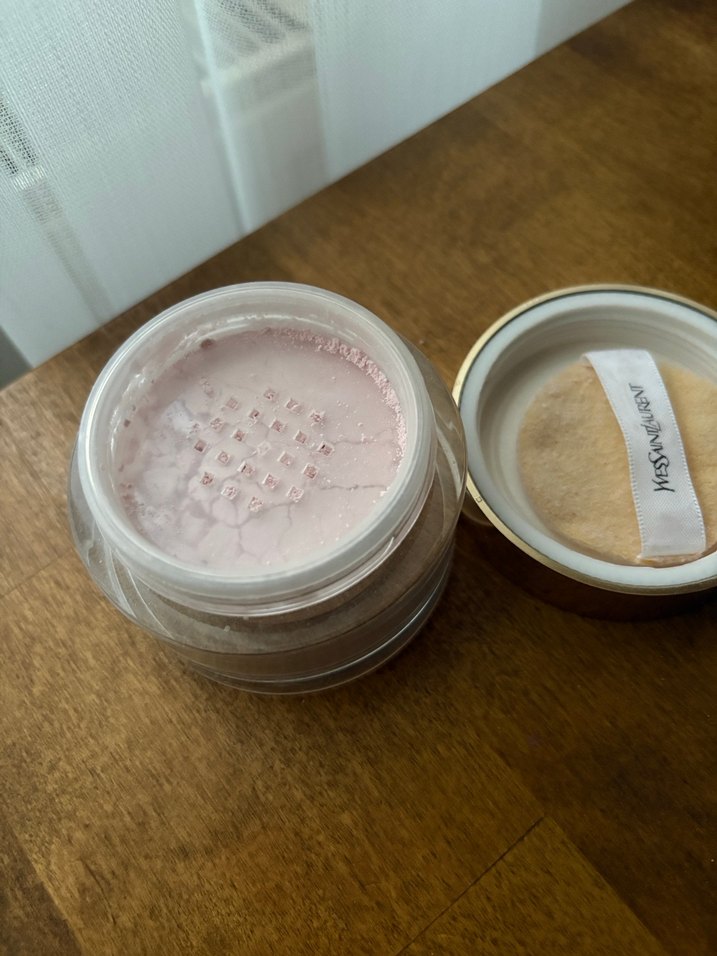 YSL Souffle declat Toz Pudra - Görsel 4