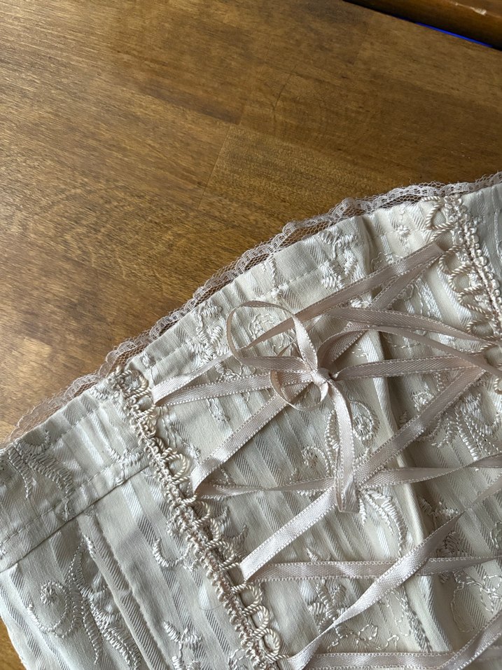 Vintage dantelli korse büstiyer - Görsel 3