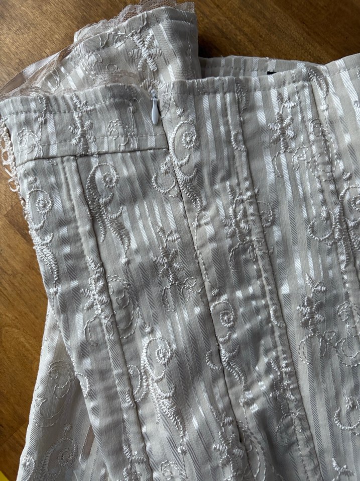 Vintage dantelli korse büstiyer - Görsel 4