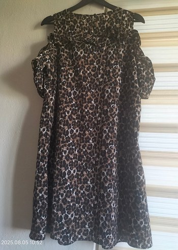 42 Beden Leopar Desenli Kolsuz Midi Elbise