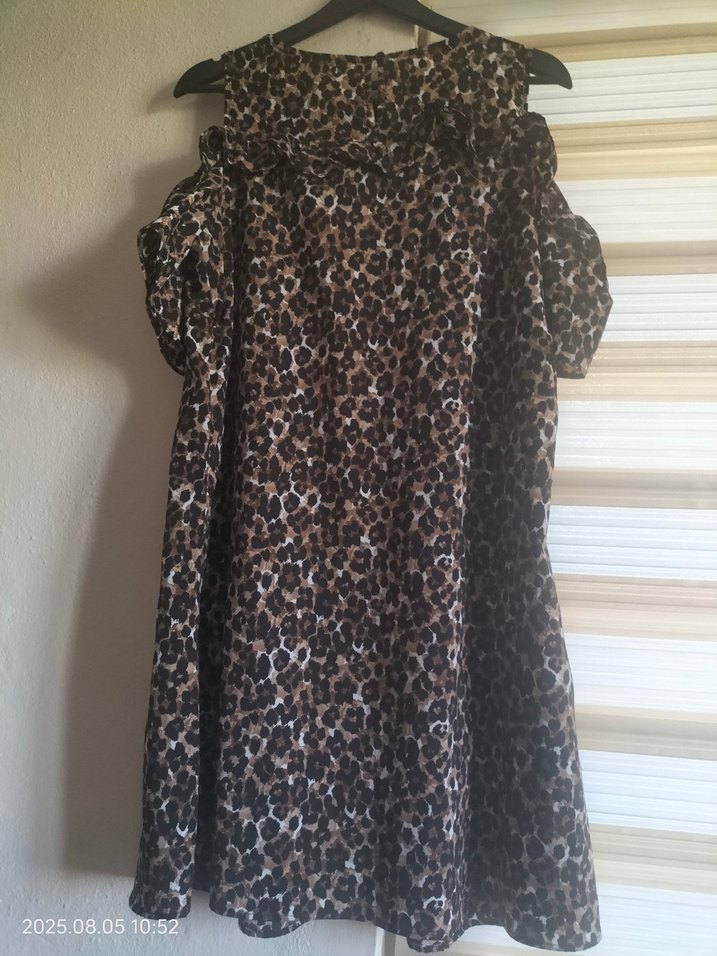 Leopar Desenli Kolsuz Midi Elbise - Görsel 3