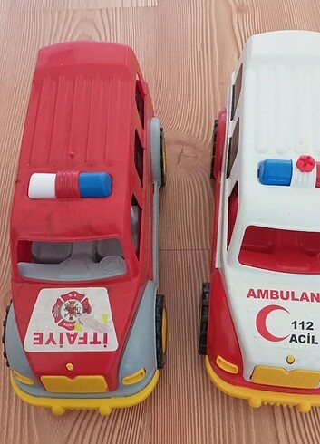 İtfaiye ve ambulans