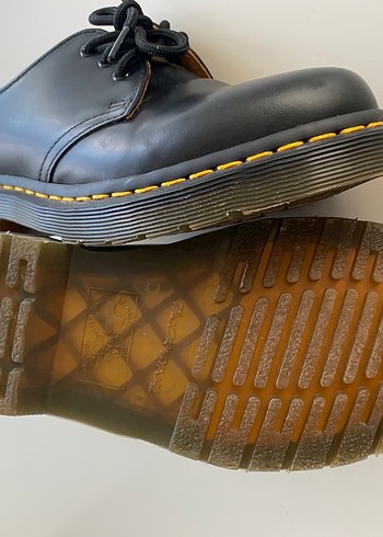 Dr. Martens ikonik - Görsel 3