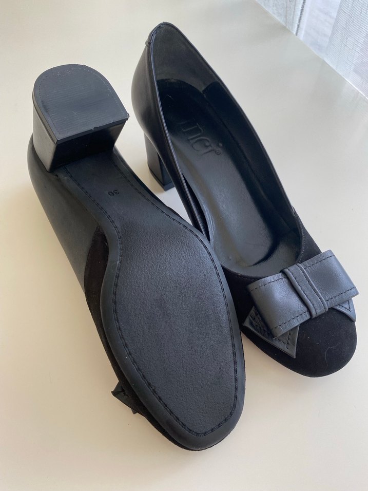 İNCİ Siyah Fiyonk Detaylı Kadın Topuklu Ayakkabı - Görsel 3