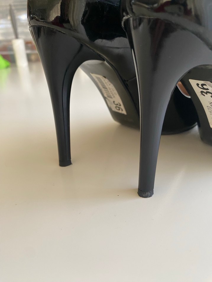 Siyah Parlak Stiletto Kadın Ofis Ayakkabısı - Görsel 4