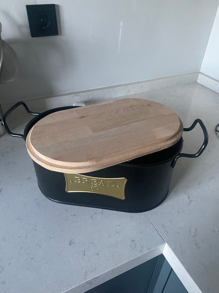 Siyah Metal Ekmek Kutusu kesme tahtalı kapaklı - Görsel 5