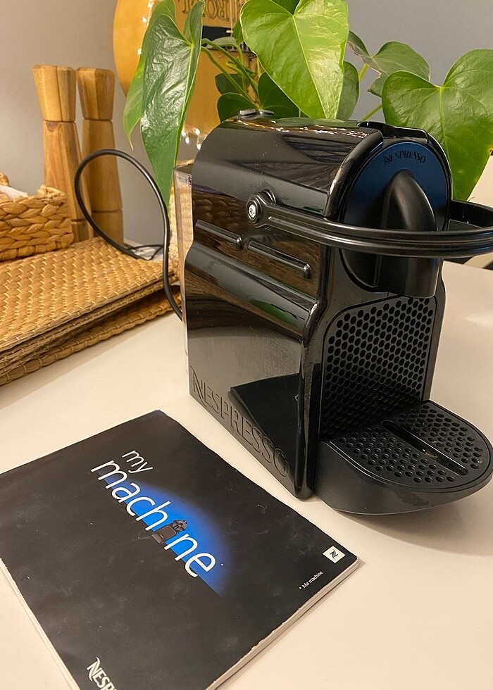 Nespresso inissia Black - Görsel 2