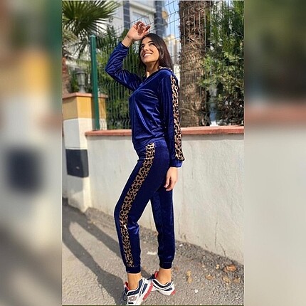 Kadife eşofman takım