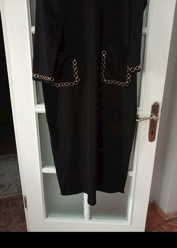 Zincir Detaylı Siyah Uzun Kollu elbise - Görsel 3