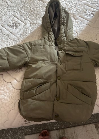 Kapüşonlu Erkek Çocuk haki Mont - Görsel 2