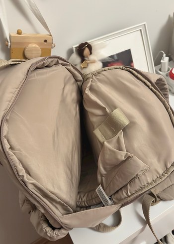Bej Minimalist Kadın Sırt Çantası - Görsel 10