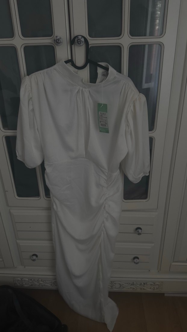 Beyaz Drapeli Midi Elbise - Görsel 5