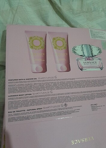 Versace Versace bright crystal set parfüm vücut losyonu duş jeli