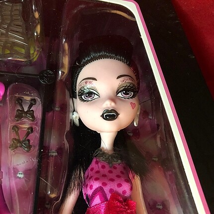Beden Monster High DRACULOCKER