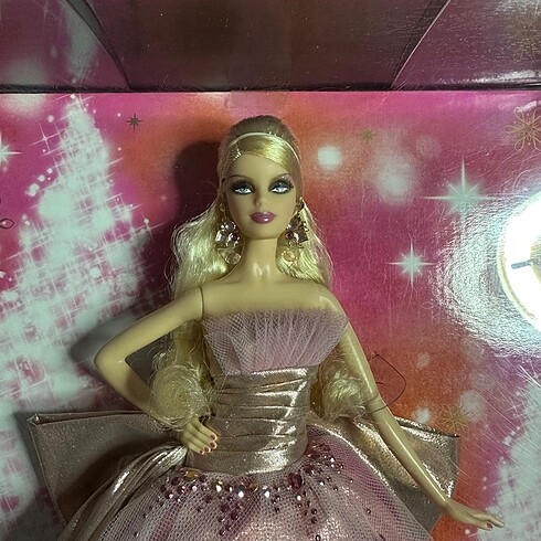  Beden 2009 Holiday Barbie