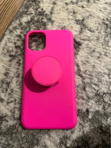 İPHONE 11 BERSHKA SERT KILIF