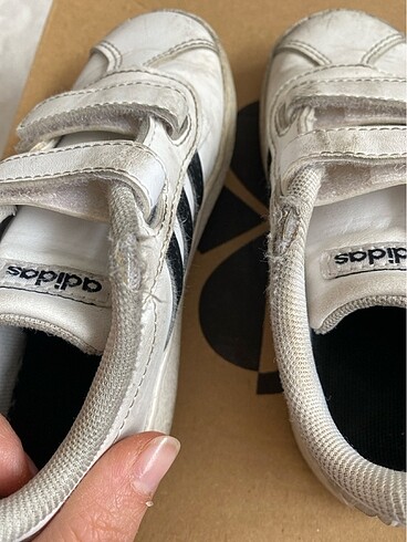 26 Beden Adidas Ayakkabı