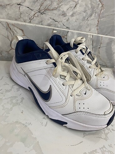 nike spor ayakkabı