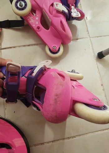 Beden Pembe Renkli Ayarlanabilir Çocuk Patenleri
