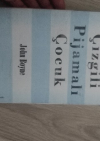 Çizgili Pijamalı Çocuk - John Boyne