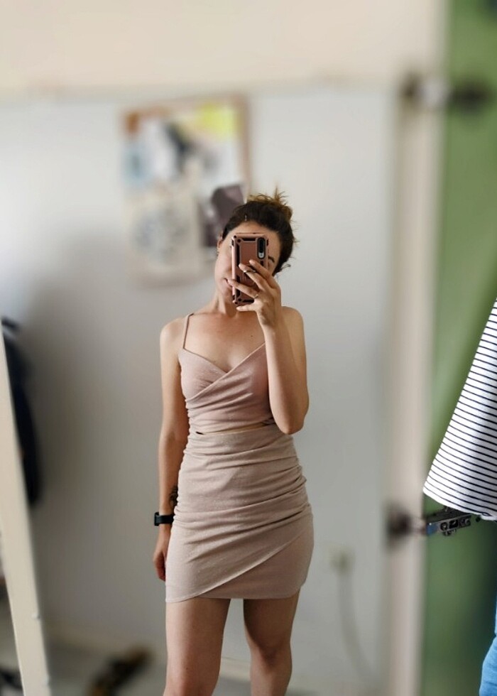 Kruvaze Yaka Simli Pudra Elbise - Görsel 3