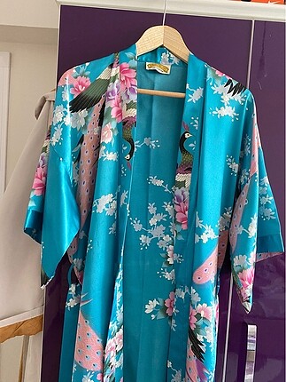 Mavi ipek kimono